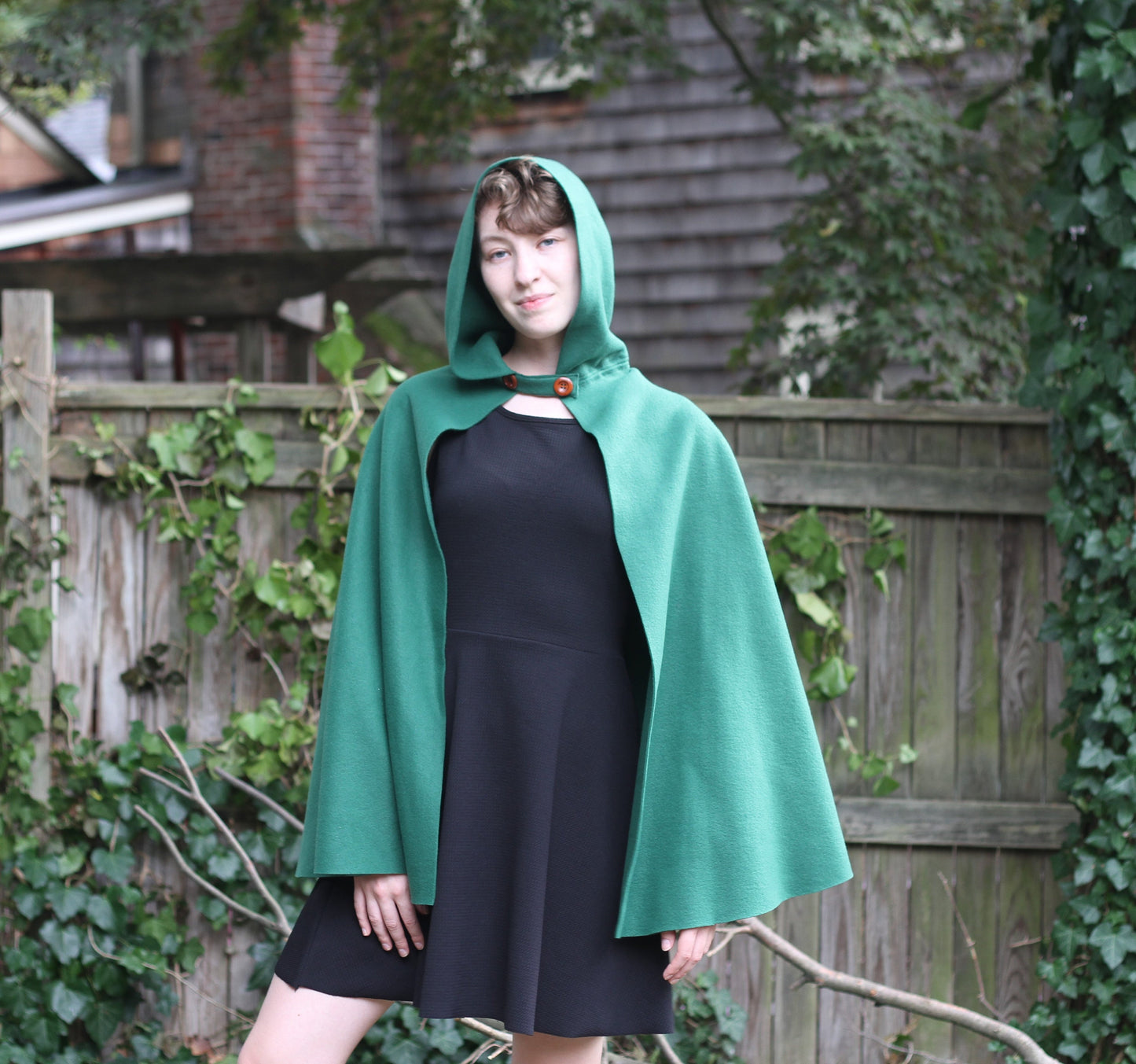 GREEN Hooded Cape Cloak, Adult Child Toddler Halloween Costume, Cosplay LARP Hobbit LOTR Archer Elven
