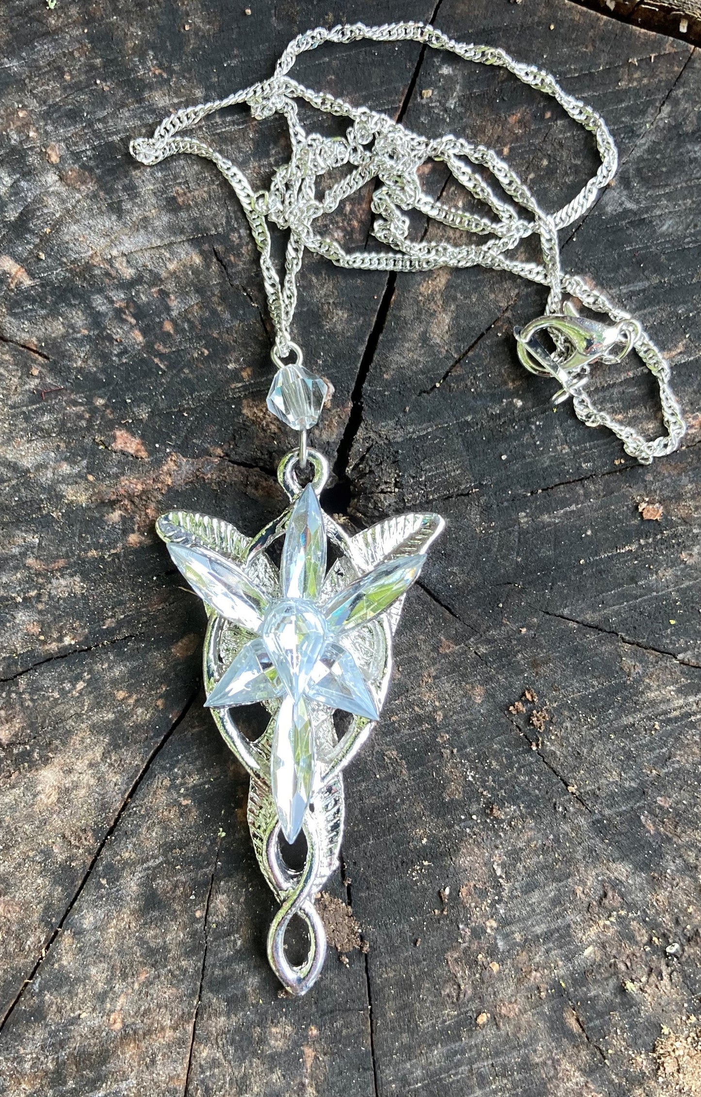 LOTR Arwen Elven Necklace Pendant, Gifts for Readers, Bookish Jewelry, Halloween Costume Jewelry