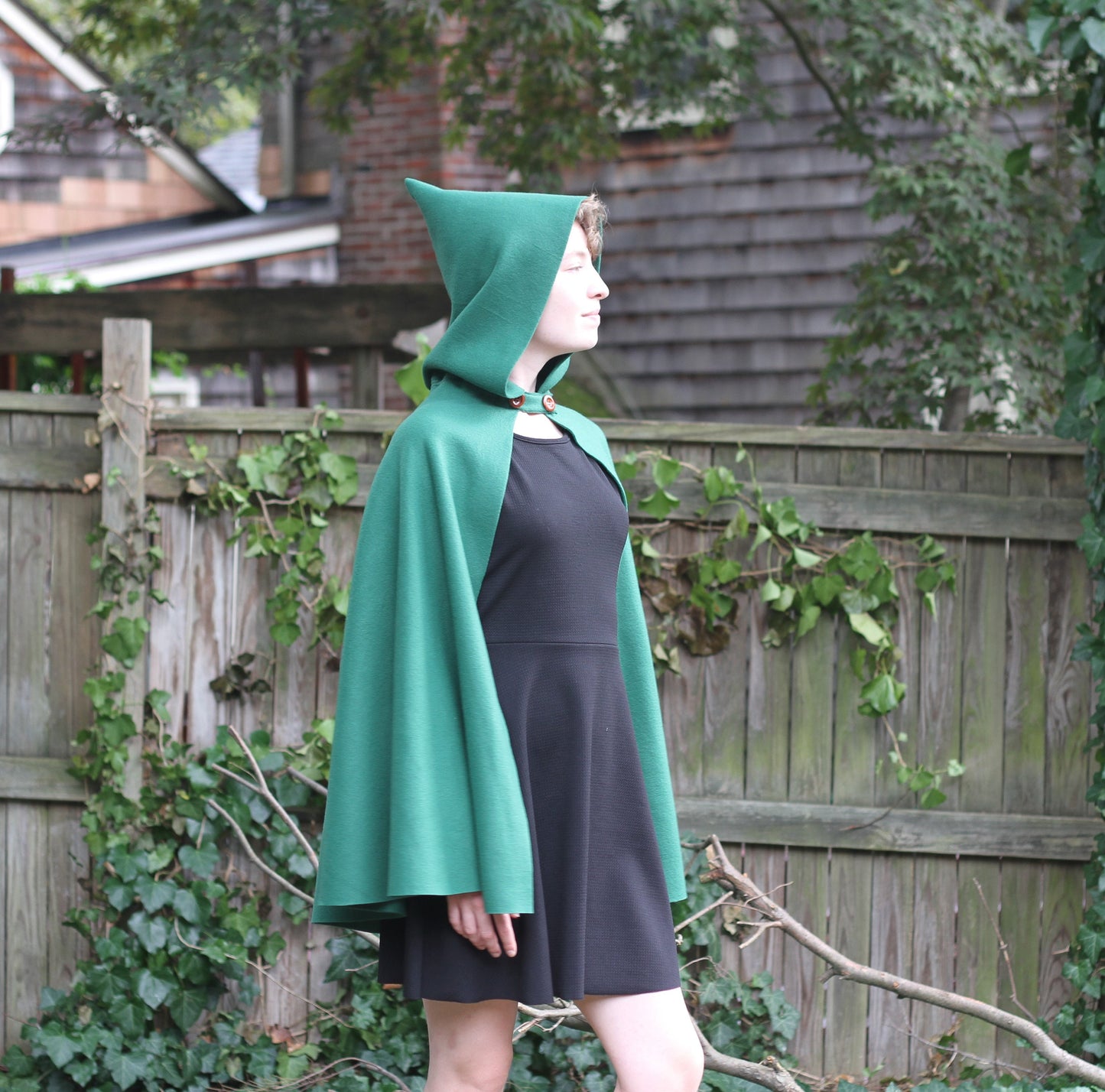 GREEN Hooded Cape Cloak,  Adult Child Toddler Halloween Costume, Cosplay LARP Hobbit LOTR Archer Elven